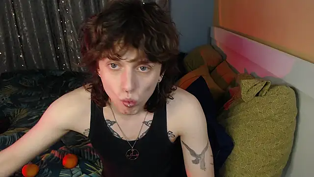 axxxturel online show from January 6, 2026, 2:26 am