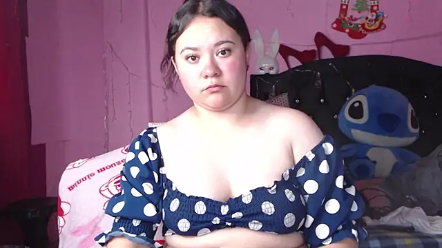 NikkiRous  online show from February 22, 2025, 4:09 pm