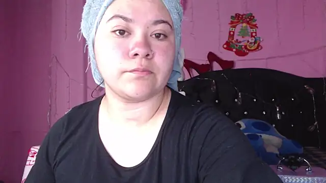 NikkiRous  online show from March 18, 2025, 12:47 pm