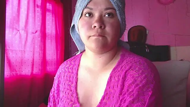 NikkiRous  online show from March 19, 2026, 12:09 pm