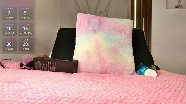 mia 099 online show from March 20, 2026, 8:03 pm