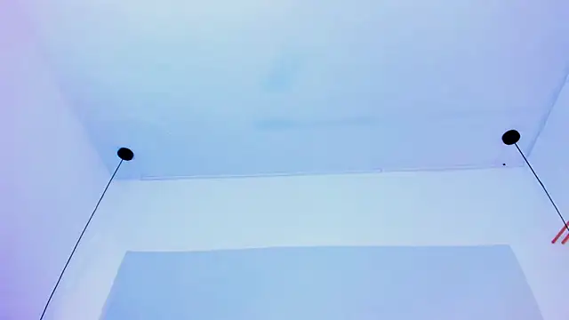 Emily Gil1 online show from February 18, 2025, 1:22 pm