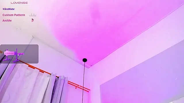 Emily Gil1 online show from October 23, 2025, 3:11 pm