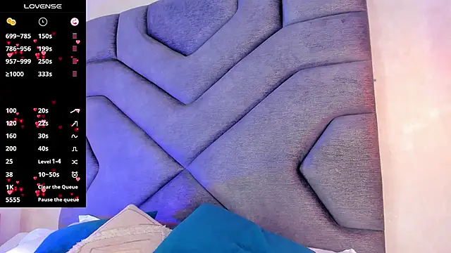 AilishBenson online show from October 27, 2025, 7:51 pm