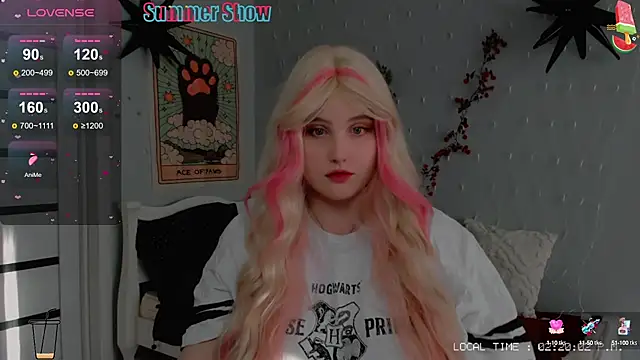 Snapshot of Crystal_Chris chatting on December 30, 2024, 12:20 pm Crystal Chris online show from December 30, 2024, 12:20 pm