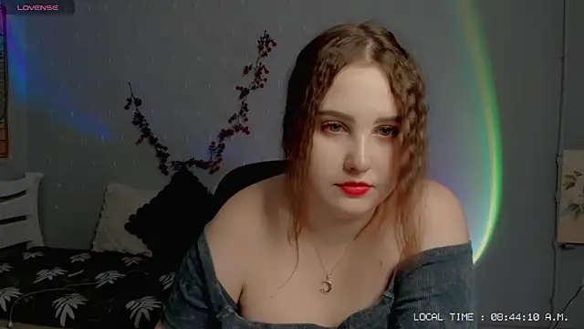 Snapshot of Crystal_Chris chatting on February 8, 2025, 6:43 am Crystal Chris online show from February 8, 2025, 6:43 am