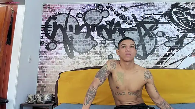 its me miley online show from January 17, 2025, 1:35 pm