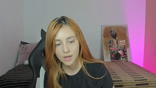 Snapshot of annie_mora chatting on February 13, 2026, 1:34 am annie mora online show from February 13, 2026, 1:34 am