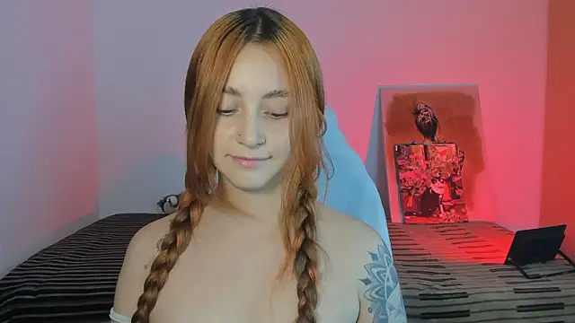 Snapshot of annie_mora chatting on February 18, 2026, 1:34 am annie mora online show from February 18, 2026, 1:34 am