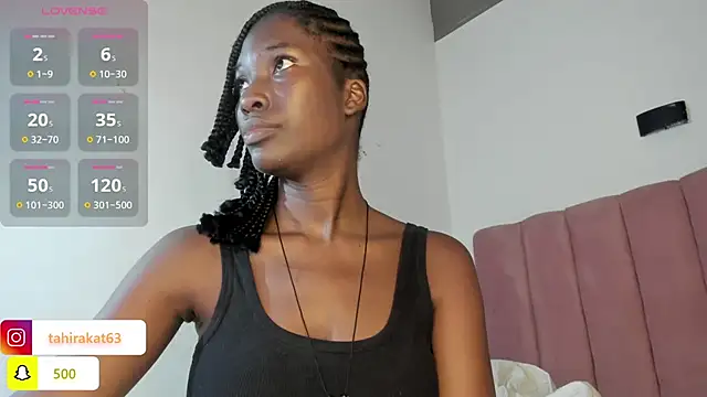 Snapshot of Tahira_21_ chatting on May 19, 2026, 8:04 pm Tahira 21 online show from May 19, 2026, 8:04 pm