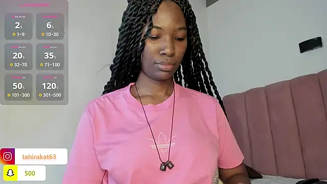 Snapshot of Tahira_21_ chatting on May 23, 2026, 8:02 pm Tahira 21 online show from May 23, 2026, 8:02 pm