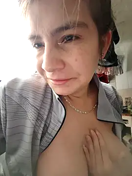 Sasha smith23 online show from November 19, 2025, 12:05 pm