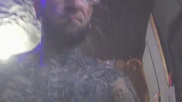 Snapshot of Smurfschmidt chatting on December 16, 2024, 7:58 am Smurfschmidt online show from December 16, 2024, 7:58 am