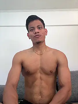 bbchocolate27 online show from April 12, 2026, 6:24 pm