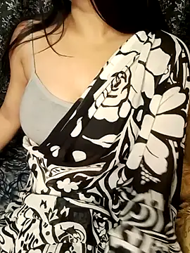 Snapshot of shuhana_ chatting on January 30, 2025, 1:33 am shuhana online show from January 30, 2025, 1:33 am