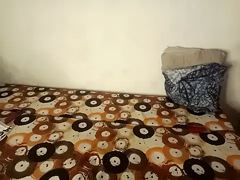 Snapshot of shuhana_ chatting on September 15, 2025, 12:54 am shuhana online show from September 15, 2025, 12:54 am