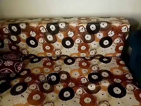 Snapshot of shuhana_ chatting on October 19, 2025, 4:13 am shuhana online show from October 19, 2025, 4:13 am