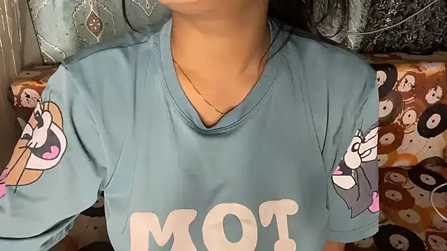 Snapshot of shuhana_ chatting on November 16, 2025, 2:06 am shuhana online show from November 16, 2025, 2:06 am