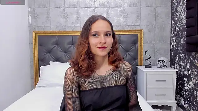 AnnyThompson  online show from March 16, 2025, 8:11 pm