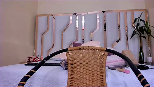 TifanyChill online show from January 23, 2025, 8:35 pm