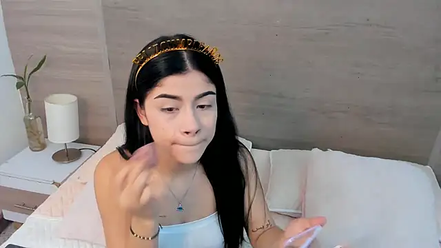 Snapshot of TifanyChill chatting on March 2, 2026, 7:32 pm TifanyChill online show from March 2, 2026, 7:32 pm