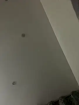 Kristis43 online show from November 17, 2025, 3:07 pm