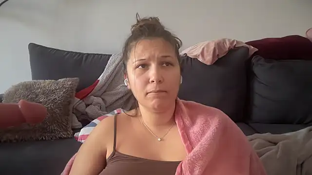 Snapshot of minette-sexy chatting on October 30, 2025, 11:33 am minette-sexy online show from October 30, 2025, 11:33 am