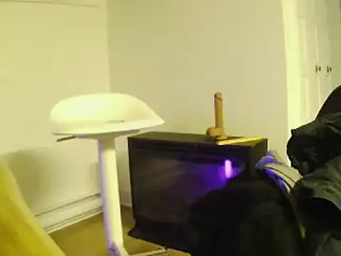 Snapshot of L0cKyseven77 chatting on January 26, 2025, 8:14 am L0cKyseven77 online show from January 26, 2025, 8:14 am