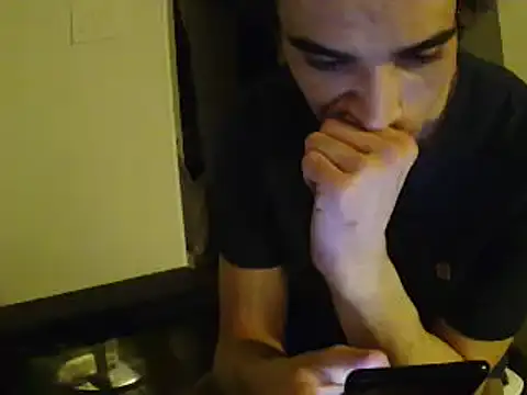 Snapshot of L0cKyseven77 chatting on February 8, 2025, 2:47 am L0cKyseven77 online show from February 8, 2025, 2:47 am