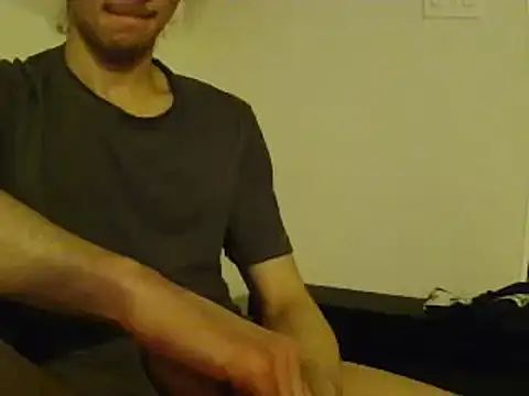 Snapshot of L0cKyseven77 chatting on February 12, 2025, 1:41 am L0cKyseven77 online show from February 12, 2025, 1:41 am