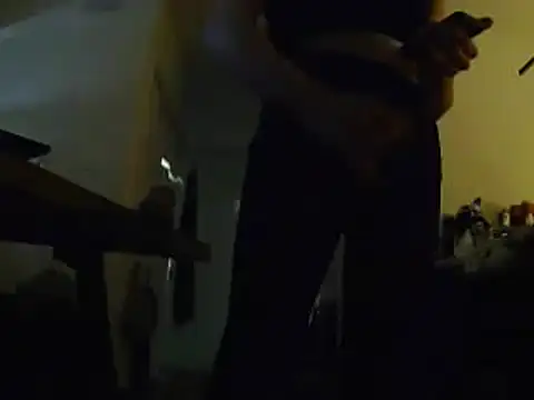 Snapshot of L0cKyseven77 chatting on February 22, 2025, 9:26 pm L0cKyseven77 online show from February 22, 2025, 9:26 pm