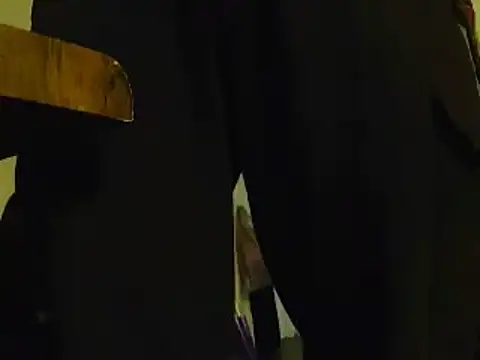 Snapshot of L0cKyseven77 chatting on February 26, 2025, 1:00 am L0cKyseven77 online show from February 26, 2025, 1:00 am