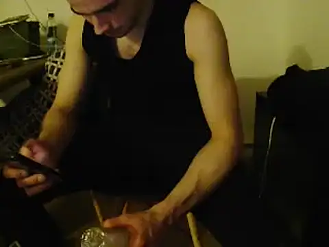 Snapshot of L0cKyseven77 chatting on March 9, 2025, 5:55 am L0cKyseven77 online show from March 9, 2025, 5:55 am