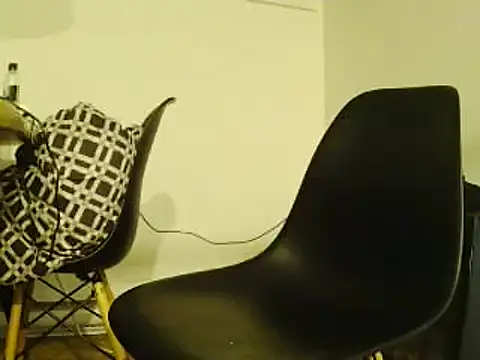 Snapshot of L0cKyseven77 chatting on March 11, 2025, 3:48 am L0cKyseven77 online show from March 11, 2025, 3:48 am