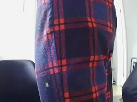 Snapshot of L0cKyseven77 chatting on March 21, 2025, 12:28 pm L0cKyseven77 online show from March 21, 2025, 12:28 pm