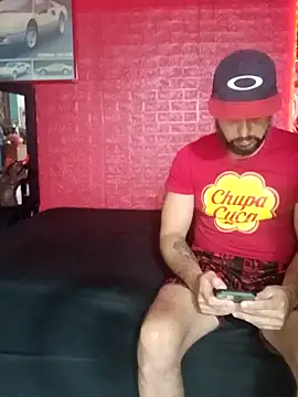 camiysebas21 online show from December 31, 2024, 12:21 am