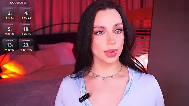 LunaNight online show from February 10, 2026, 8:24 pm