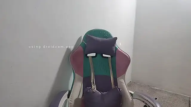 WandaDoll online show from October 8, 2025, 11:41 am