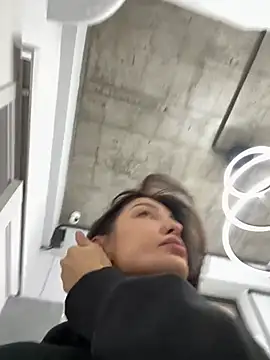 BabeRainbow online show from December 24, 2024, 10:22 am