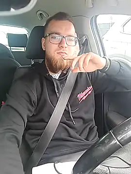 Sweet bear69 online show from September 27, 2025, 8:19 am