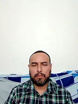 ElSunEagle online show from December 3, 2025, 3:47 am