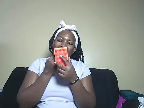 Mila Melanie online show from October 15, 2025, 11:32 am