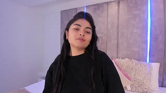 GiselOrtiz online show from February 10, 2025, 11:36 am