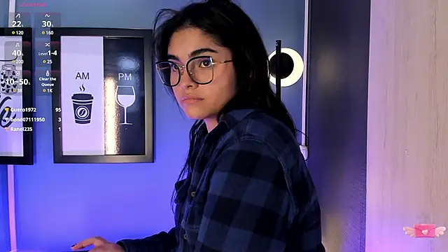 GiselOrtiz online show from February 18, 2025, 3:21 pm