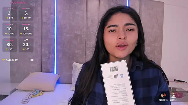 GiselOrtiz online show from March 3, 2025, 5:18 pm