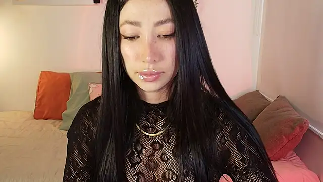 lilyy evanss online show from March 27, 2026, 10:20 pm