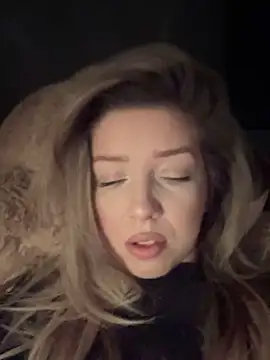 SonyaD  online show from December 30, 2024, 4:42 am