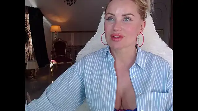 eyesangel22 online show from February 8, 2025, 1:33 pm