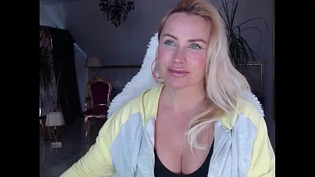 eyesangel22 online show from February 9, 2025, 7:16 am