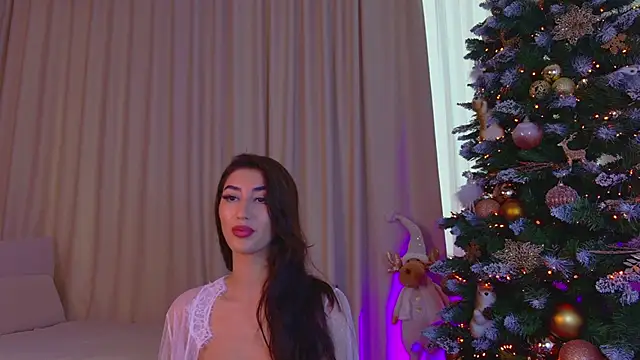 Snapshot of alissa_foxx chatting on December 20, 2024, 10:49 am alissa foxx online show from December 20, 2024, 10:49 am